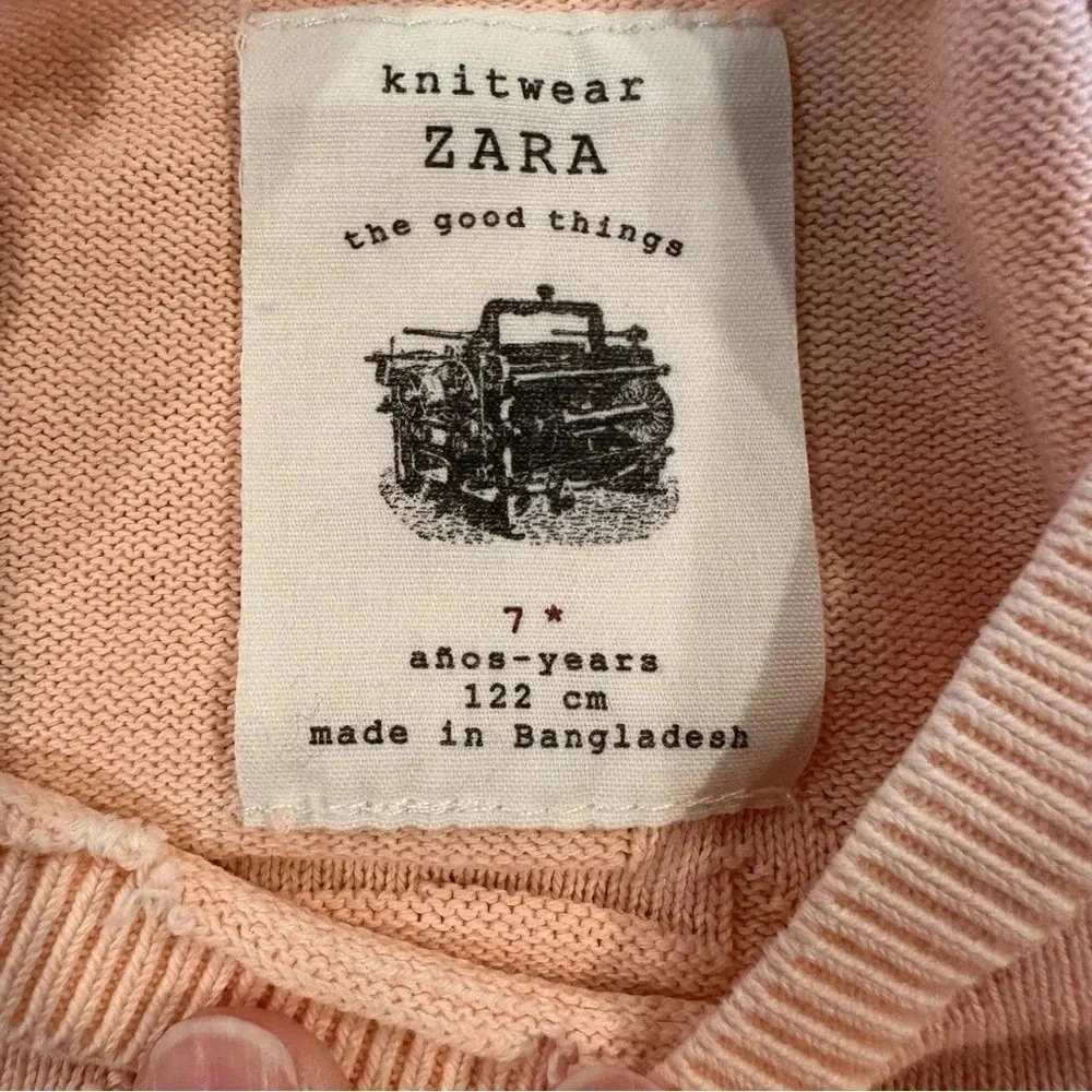 Zara Big Kids Knit Wear Orange Peach Lightweight Sweater w/ Sharks Size  7
